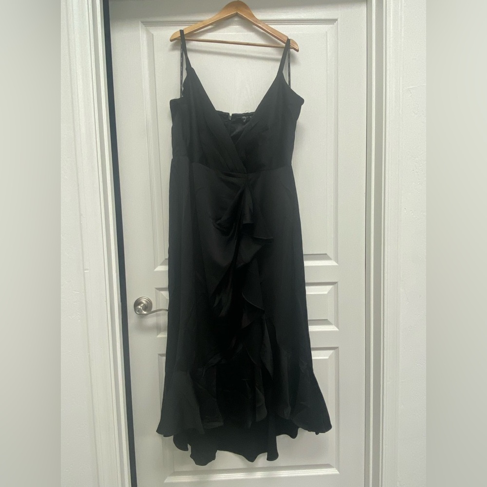 City chic Black Formal Dress